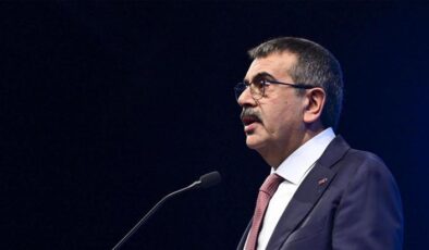 Bakan Tekin’in öğretmen alım mülakatına ilişkin sözleri gündem oldu