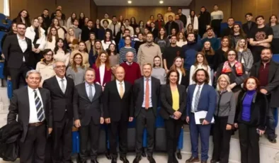 Yaşar Üniversitesi’nde Türkiye-Hollanda İlişkilerinin 100. Yılı Kutlandı