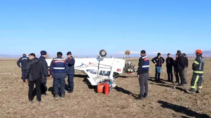 Isparta’da Eğitim Uçağı Zorunlu İniş Yaptı