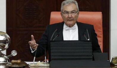 CHP kurultayında Deniz Baykal krizi